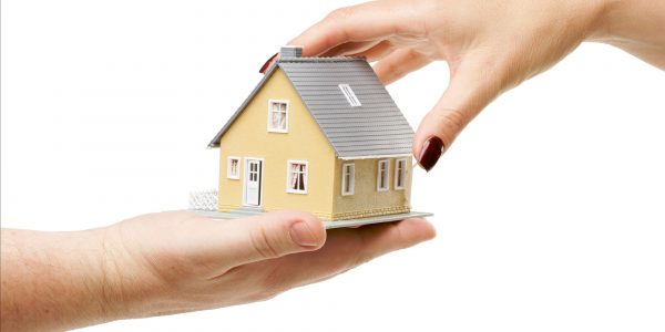 Исполнение договора купли-продажи недвижимости - основные аспекты и процедура